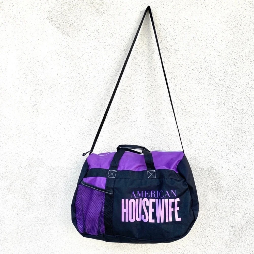 American Housewife tv show DUFFLE bag tote gym bag ABC sitcom big overnighter